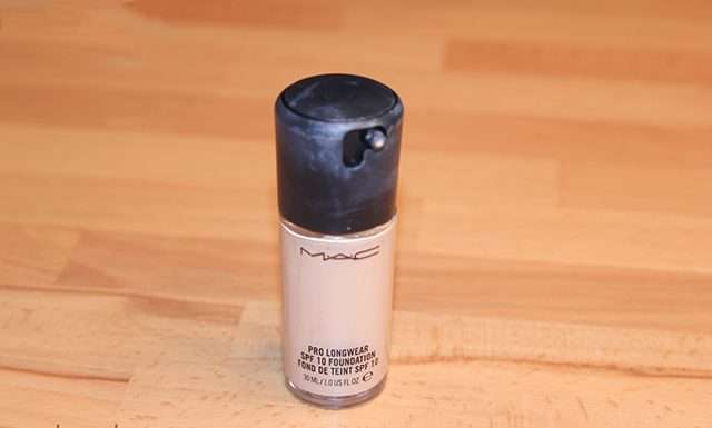MAC Pro Longwear SPF10 Foundation — огляд та відгуки