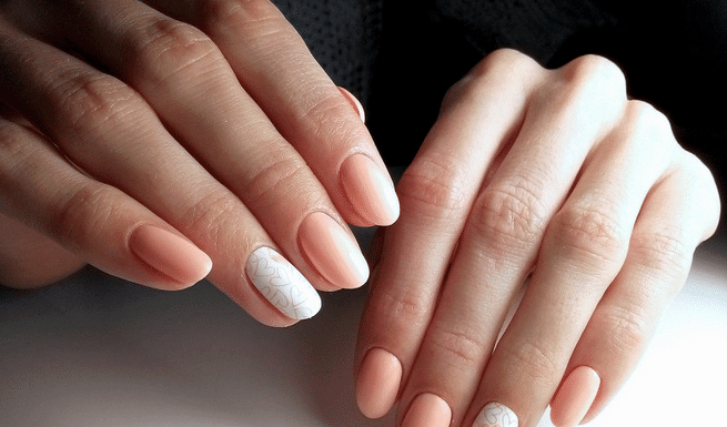 Модний нейл-арт для прийдешньої весни