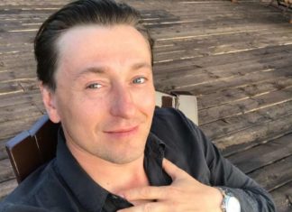 Сергій Безруков вирушив на першу прогулянку з новонародженим сином.