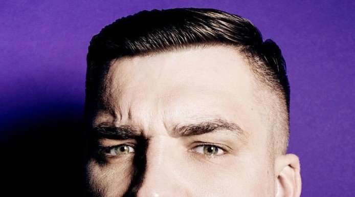 Баста романтично привітав дружину з днем знайомства.