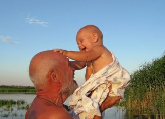 Старші і молодші.