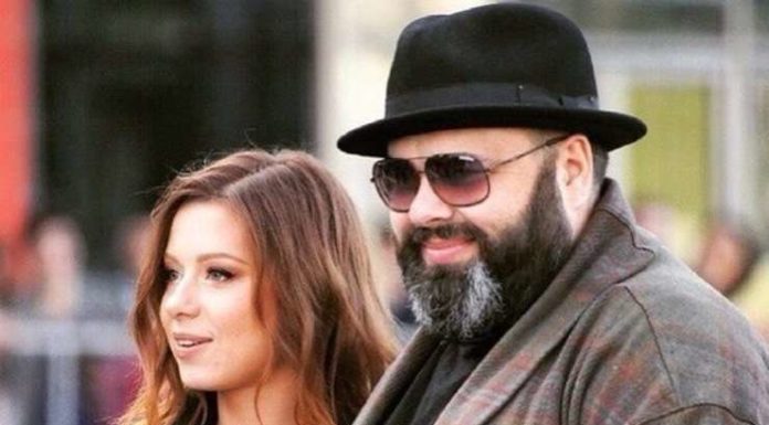 Продовжую шлях самостійно: Юлія Савічева припиняє співпрацю з Максимом Фадєєвим.