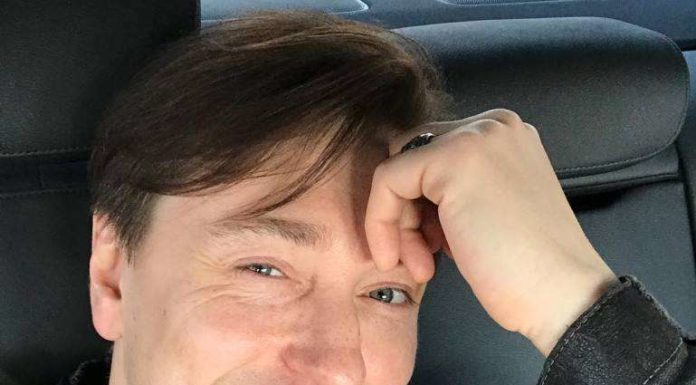 «Актор з нього краще»: Безруков записав пісню і кліп в образі Саші Білого.