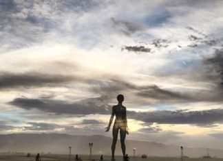 Фестиваль «Палаючий людина 2015» в Неваді.