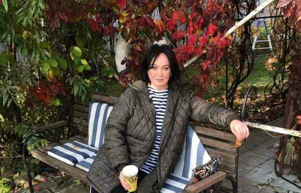 Кадри з лікарні: лариса гузєєва вперше за тиждень вийшла на зв’язок з шанувальниками