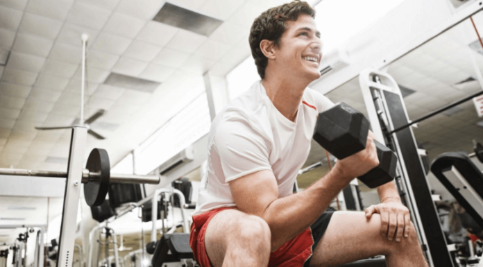 Як змусити дівчину бігати за тобою: інструкція для хлопців