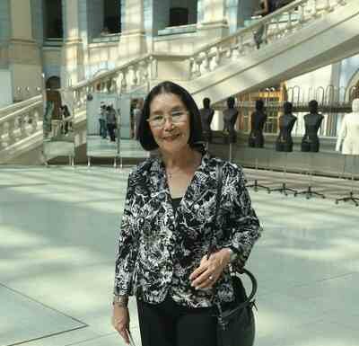 Через зради і яблучного мусу: екс-дружина кончаловського розповіла про розлучення і роль» принеси-подай “