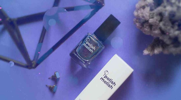 Polish molish nail lacquer the mood