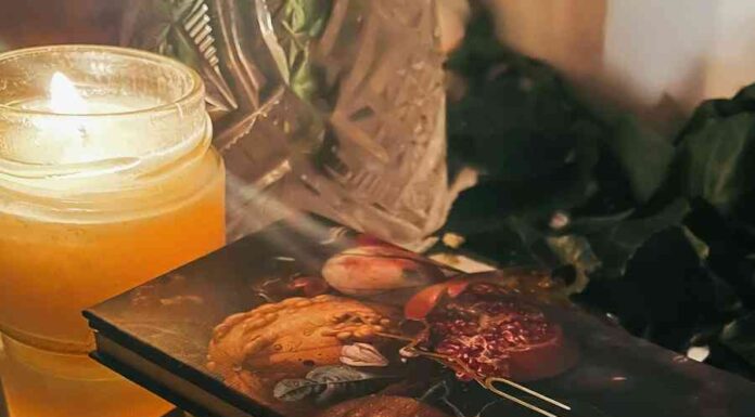 Mac feast your eyes tempting fate palette.осінній хіт з магічним сяйвом