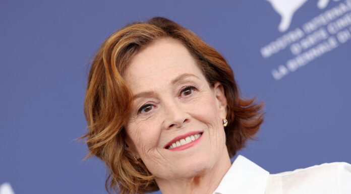 Гигантская Тень Голливудских Предрассудков: Как Рост Сигурни Уивер Стала Её Невидимым Препятствием