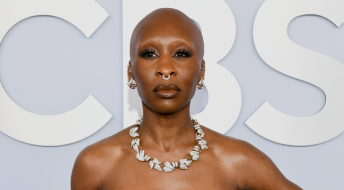 Эриво vs Фанатский Циклон: Когда Почитание Перерастает в Неуважение