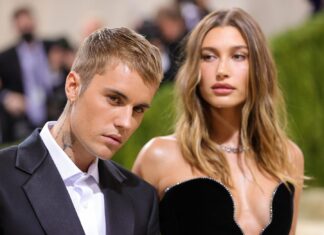 Любовь в монограммах: Хейли Бибер плетет узоры родительской нежности для маленького Джека