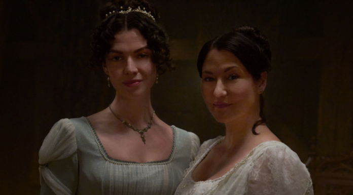 Дорога будинку: погляд крізь лабіринти минулого і таємниці “вкраденого Місяця”