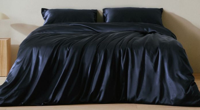 8 Найкращих Шовкових Простирадл 2025 Року, Протестованих Та Переглянутих Експертами