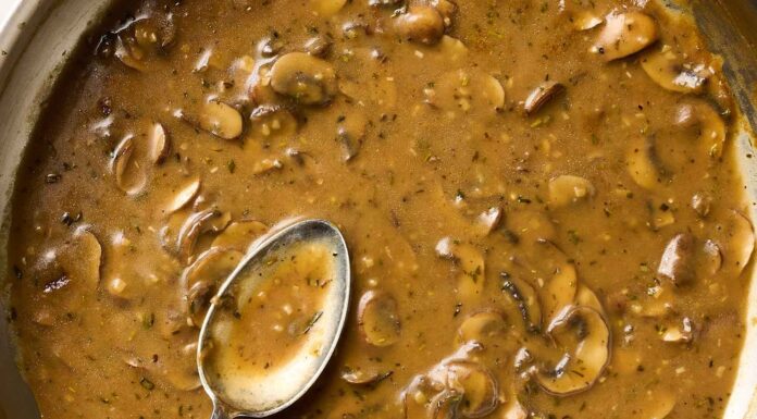 Перетворіть будь-яку страву за допомогою насиченого грибного соусу