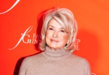 Martha Stewart Berbicara di ICE Setelah Tekanan Dari Cucunya