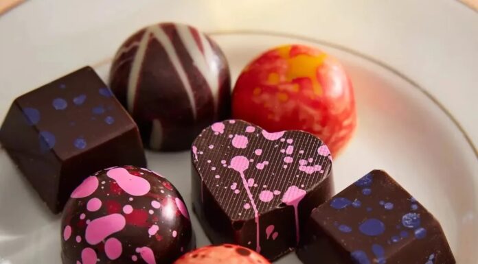 Солодкі подарунки від Anthropologie до Дня святого Валентина: посібник із вибору