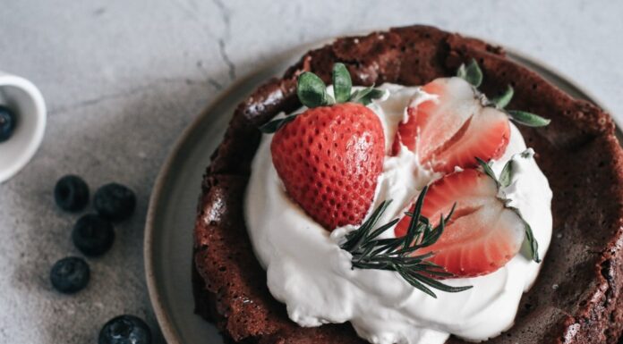 Легкие Десерты: 19 Рецептов из Двух Ингредиентов для Мгновенного Наслаждения