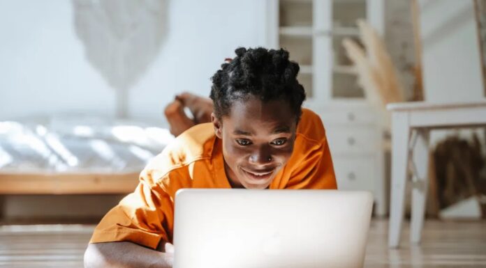 Підлітки Освоюють ІІ для Навчання: Нова Норма