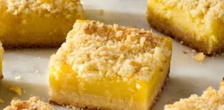 Tropical Twist: Zo maak je citroen-kokoscrumble-repen
