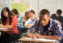 Фінансова грамотність тепер обов’язкова у більшій кількості старших шкіл США