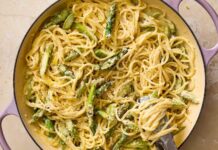 Eintopf-Zitronen-Ricotta-Pasta: Das ultimative Abendessen unter der Woche im Frühling