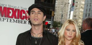 Enrique Iglesias et Anna Kournikova Famille de 6 personnes : la célébration de la Coupe du Monde révèle leur esprit fougueux