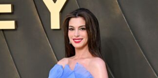 Anne Hathaway calls third baby her “buzzer beater”