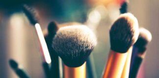 Why Your Makeup Brushes Are a Bacterial Nightmare and How to Fix It
